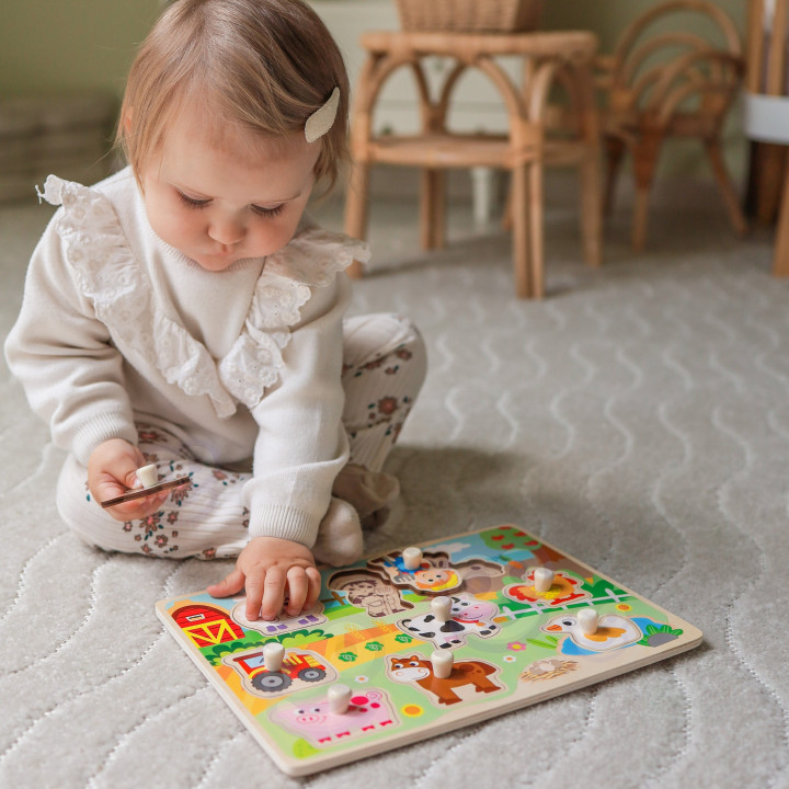 WOOPIE GREEN Drewniane Puzzle Montessori Farma z Pinezkami Do Dopasowa