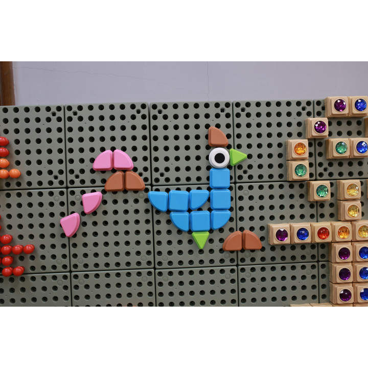 MASTERKIDZ Zestaw Kołeczki w kształcie figur geometrycznych 64szt do t