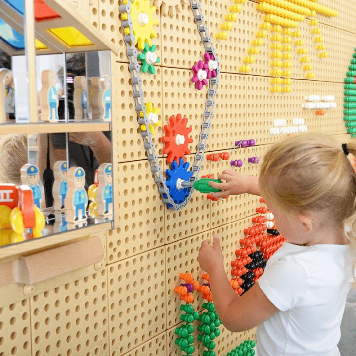 MASTERKIDZ Tablica Ścienna Koła Zębate i Łańcuch 79 El. Zbuduj własny 