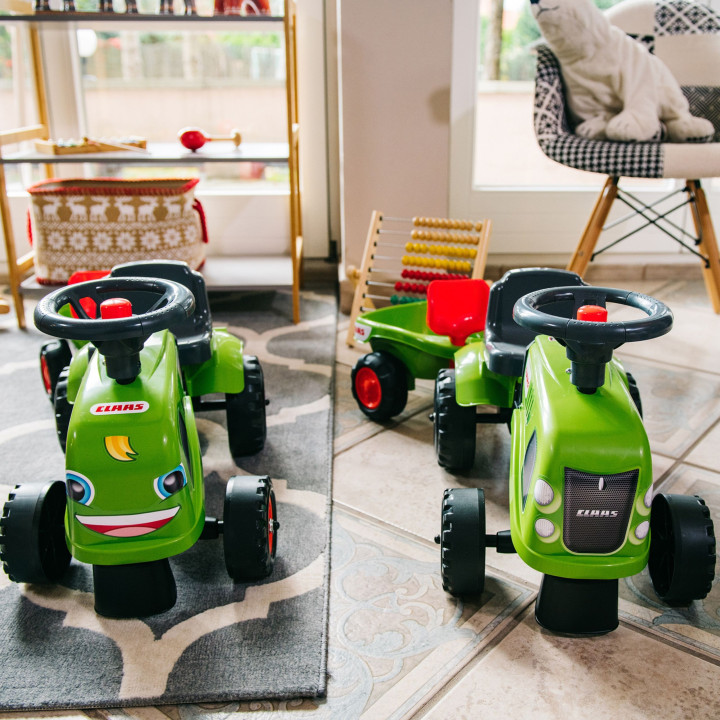 FALK Traktorek Baby Claas Zielony z Przyczepką + akc. od 1-3 lat