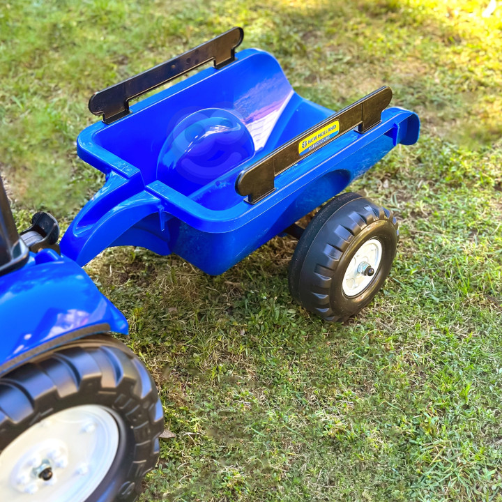 FALK Traktor na Pedały New Holland z Przyczepą i Otwieraną Maską 2-5 l