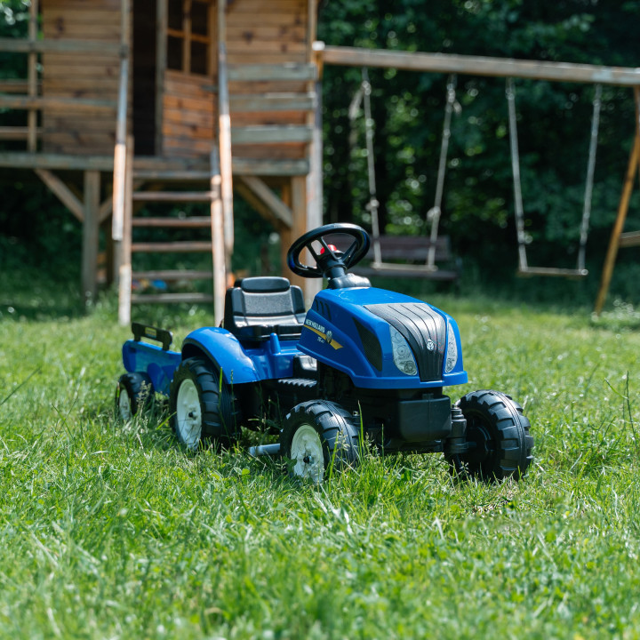 FALK Traktor na Pedały New Holland z Przyczepą i Otwieraną Maską 2-5 l