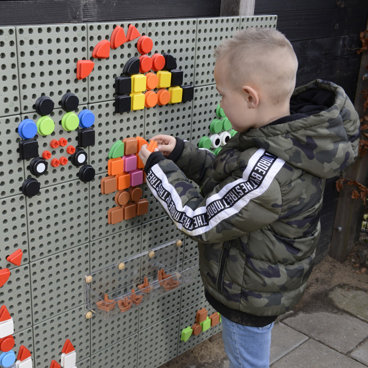 MASTERKIDZ Zestaw Kołeczki w kształcie figur geometrycznych 64szt do t