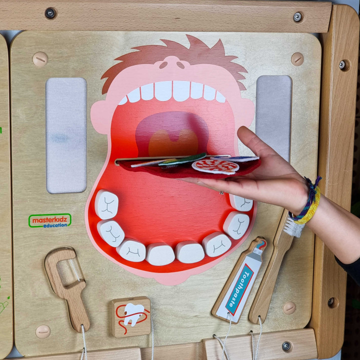 MASTERKIDZ Higiena Jamy Ustnej Ścienna Tablica Sensoryczna Flex Montes