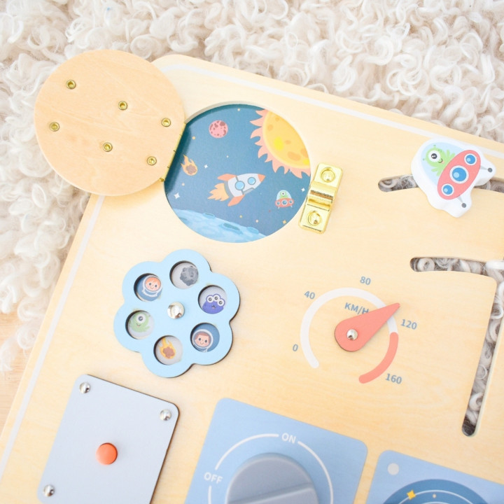 TOOKY TOY Drewniana Tablica Edukacyjna Montessori Astronauta Statek Ko